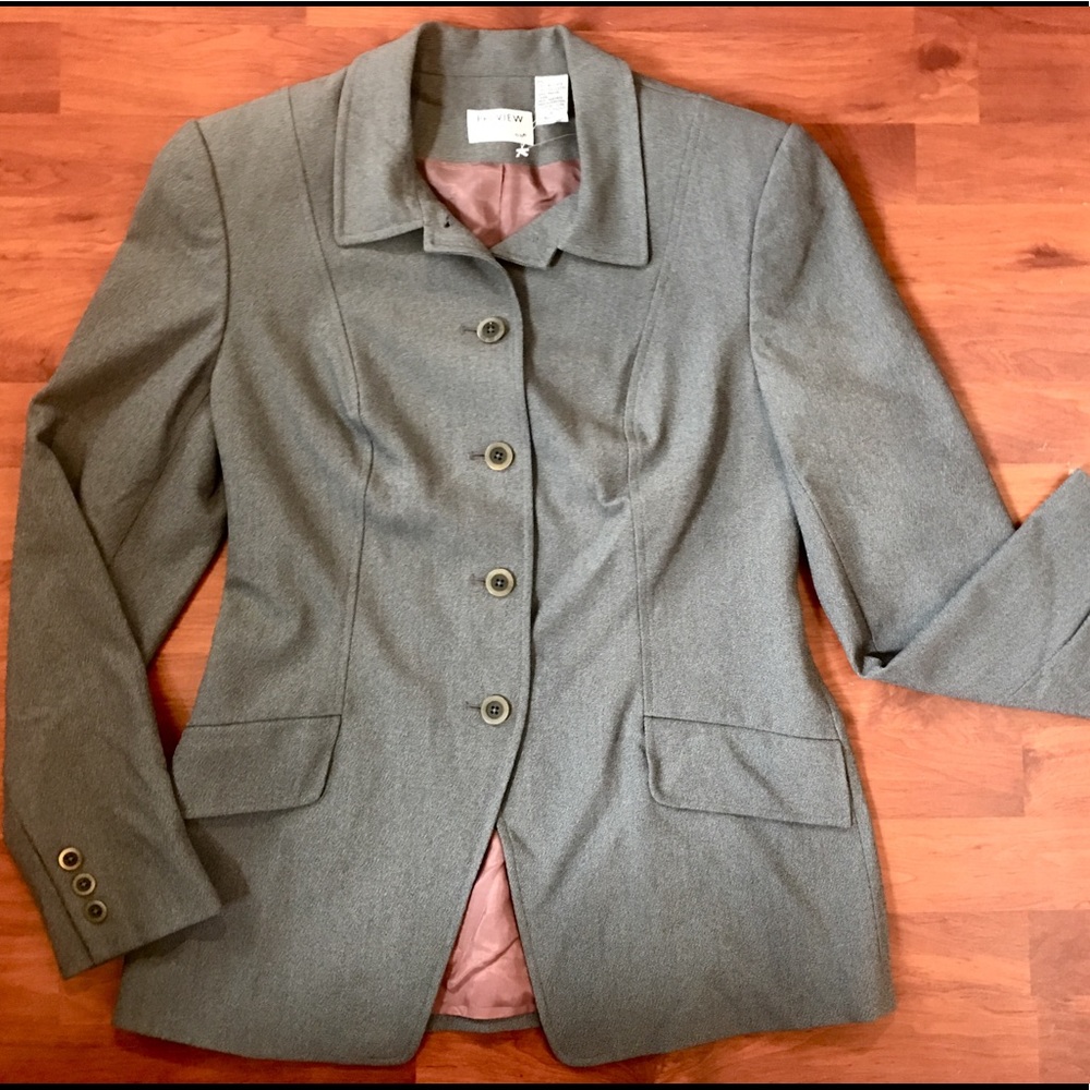NWOT ‘Preview Collection’ Gray Lined Blazer Jacket